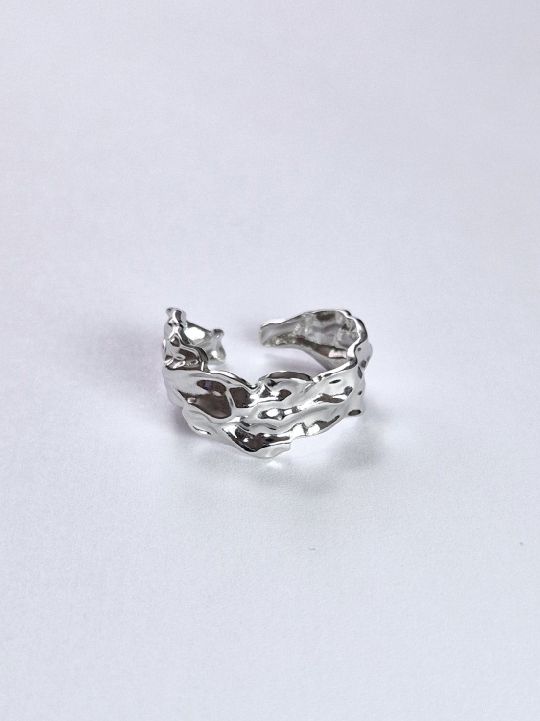 Bague texturée froissée