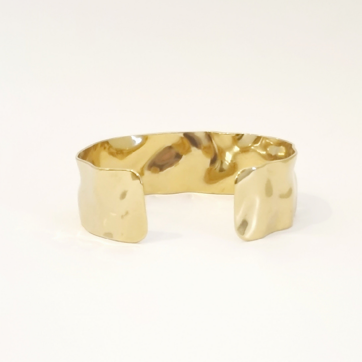 FEUILLE D'OR • Bracelet jonc effet froissé