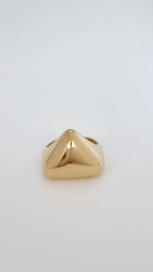 Bague pyramide triangle