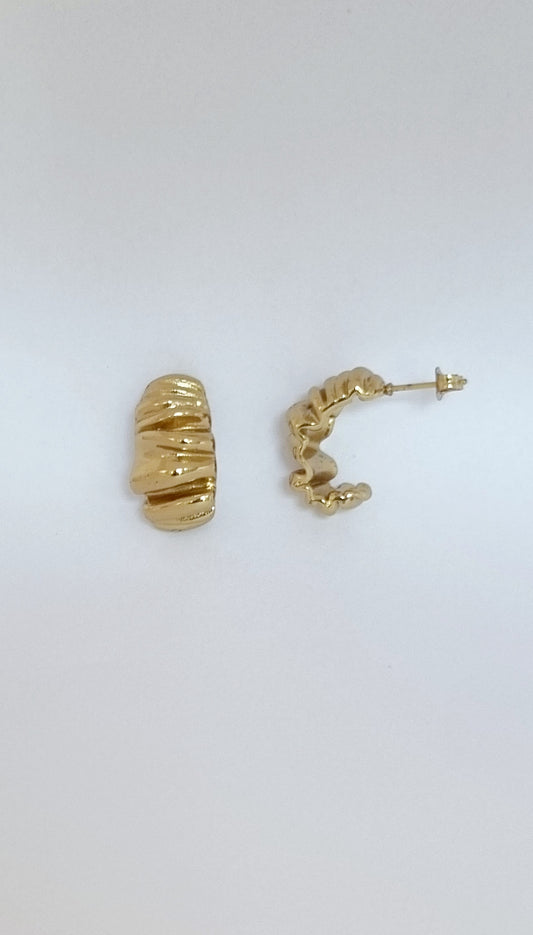 Boucles d'oreilles effet froissé